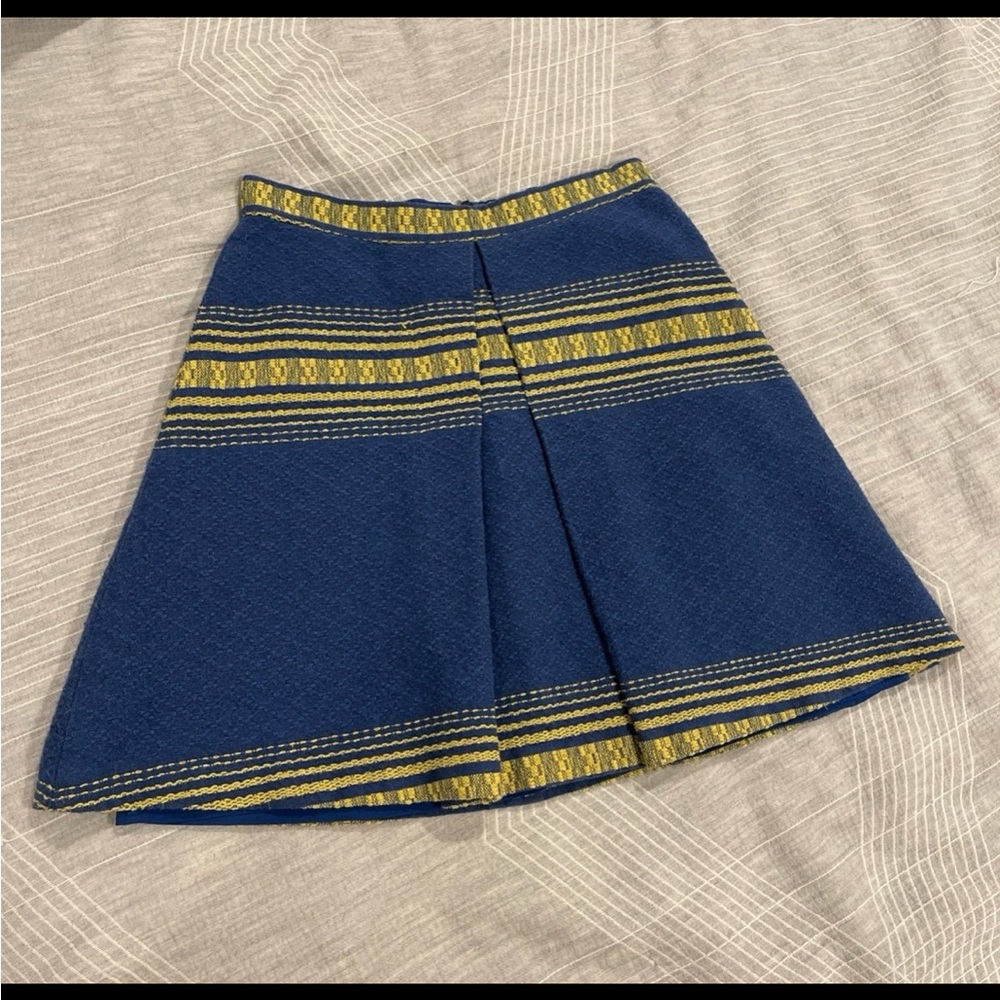 Alice & Olivia embrodiered skirt